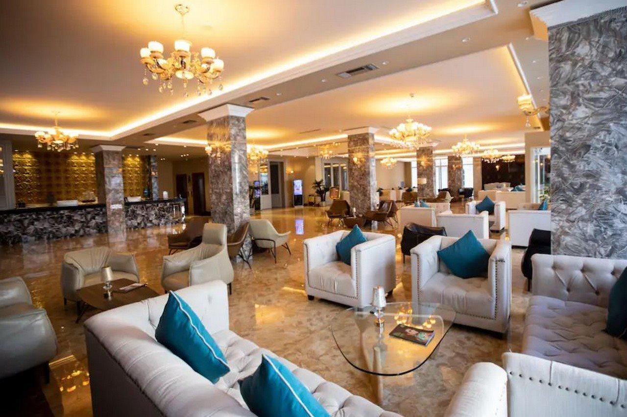 Resort Grand Blue Fafa & 5*