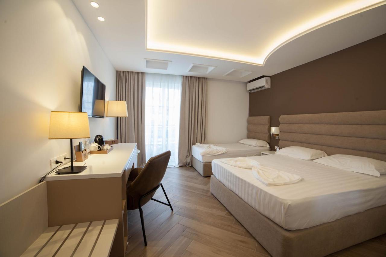 Resort Grand Blue Fafa & Durrës