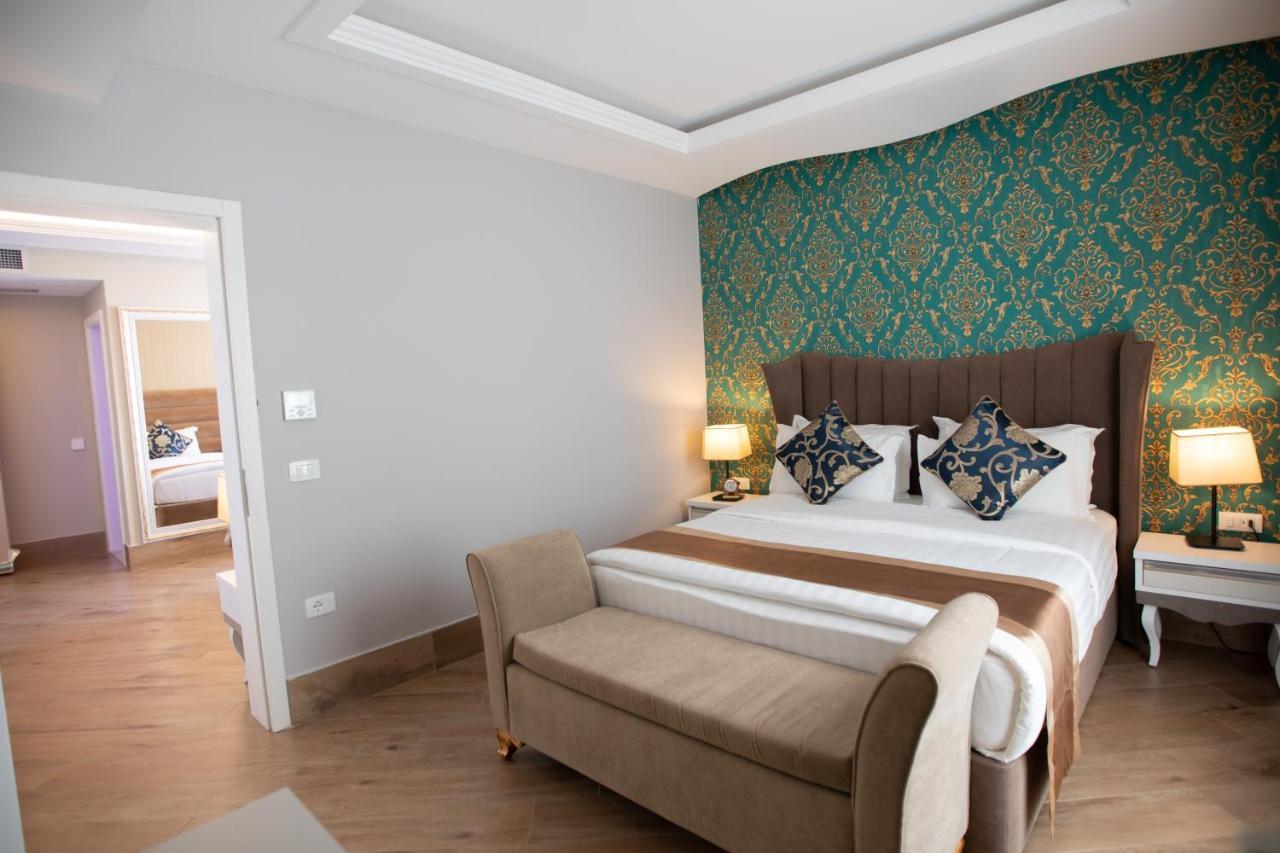 Grand Blue Fafa & Resort 5*